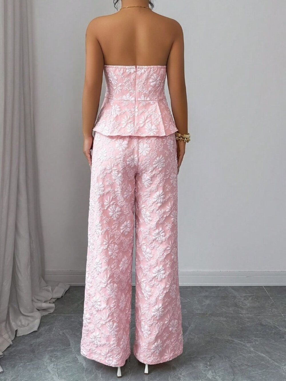 Pink Elegant Women's Floral Jacquard Camisole Top And Wide Leg Pants Set - Picture 2 of 7